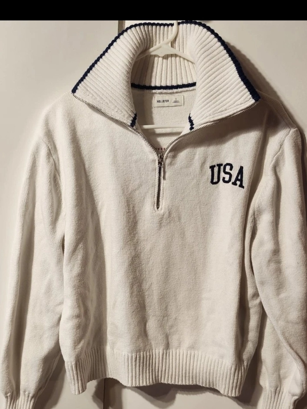 Hollister USA White Quarter-Zip Knit Sweater